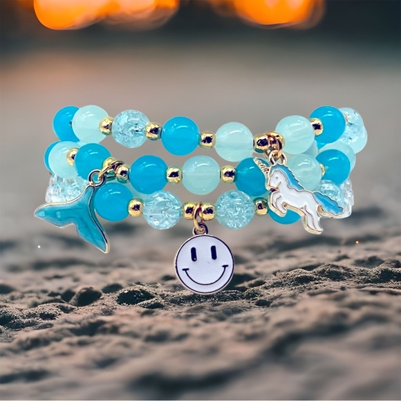 Aquamarine Fantasy Bracelet Set - Picture 3 of 8